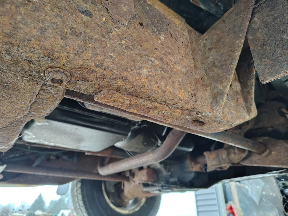 1997 Chevrolet Silverado - Image 14 of 19