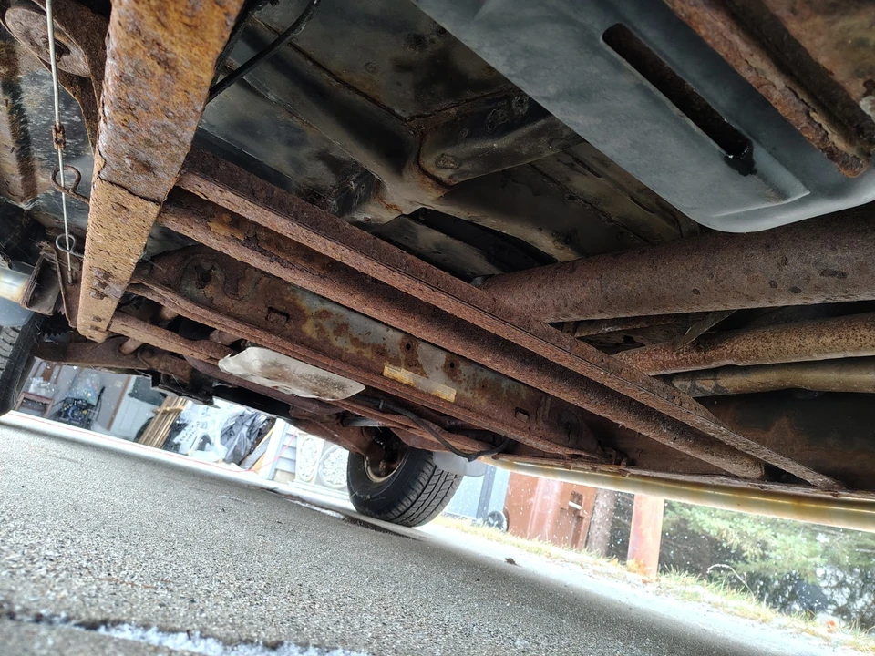 1997 Chevrolet Silverado - Image 17 of 19