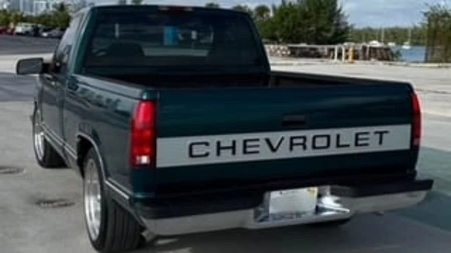 1997 Chevrolet Silverado - Image 3 of 12
