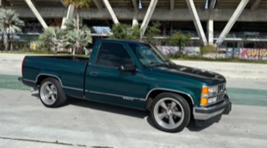 1997 Chevrolet Silverado - Image 9 of 12