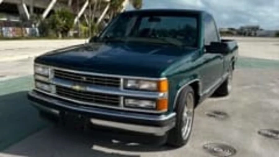 1997 Chevrolet Silverado - Image 4 of 12