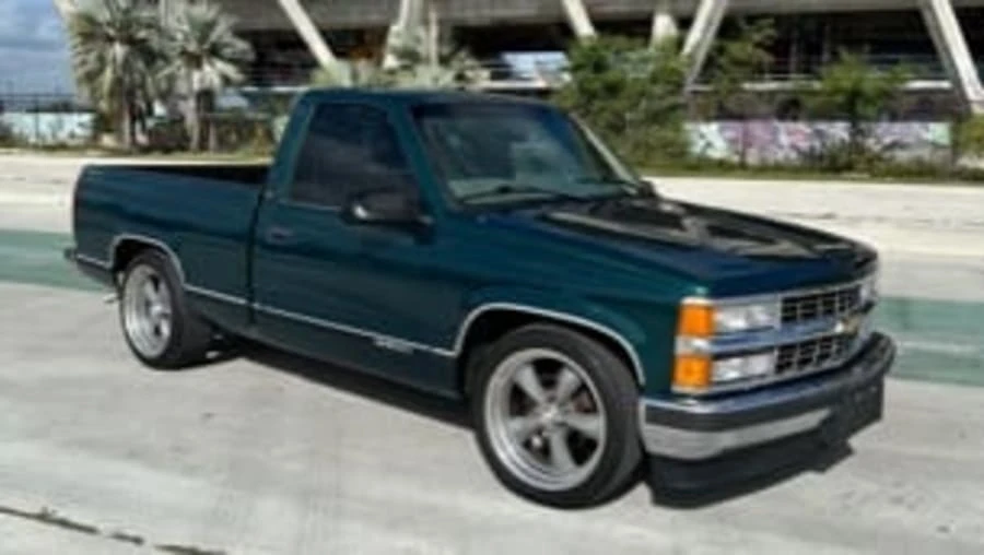 1997 Chevrolet Silverado - Image 6 of 12