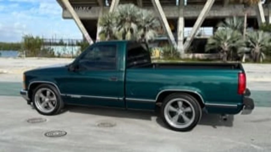 1997 Chevrolet Silverado - Image 2 of 12