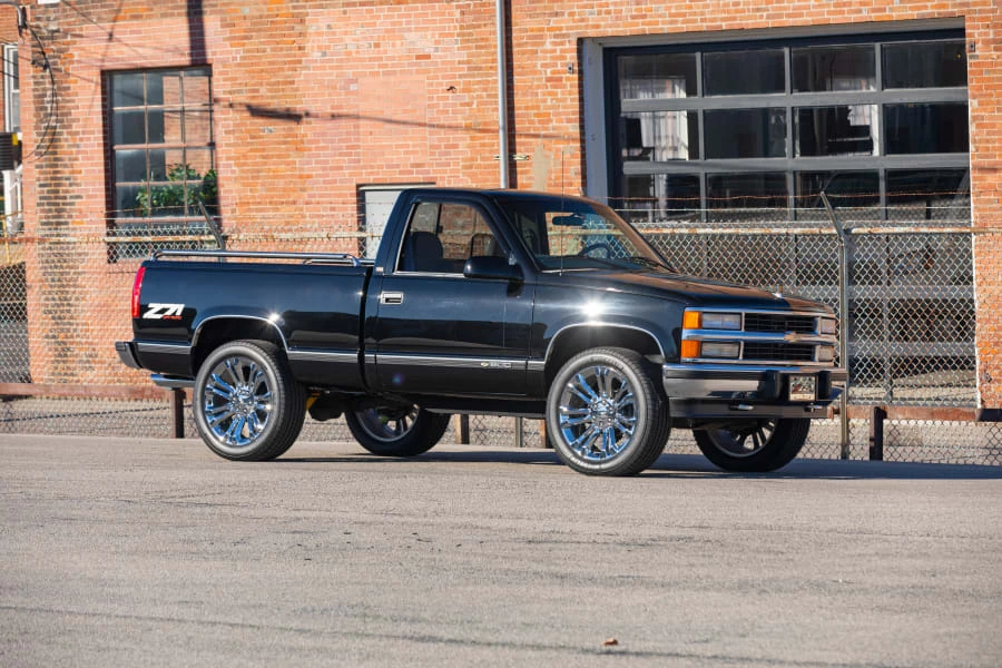 1997 Chevrolet Silverado - Image 6 of 30