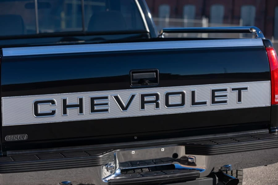 1997 Chevrolet Silverado - Image 8 of 30