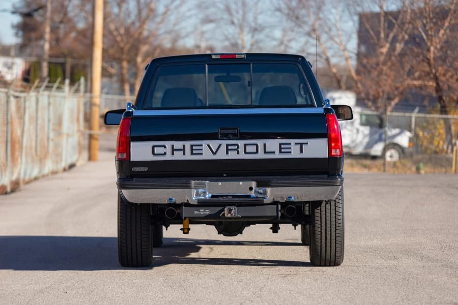 1997 Chevrolet Silverado - Image 5 of 30