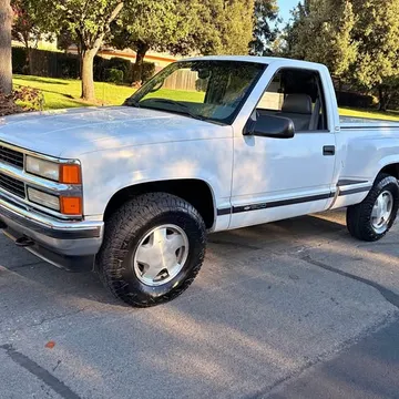 1997 Chevrolet Silverado 1500 Z71 LT Pickup 4D 5 3/4 ft
