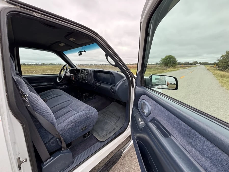 1997 Chevrolet C/K 4th Gen - Image 8 of 12
