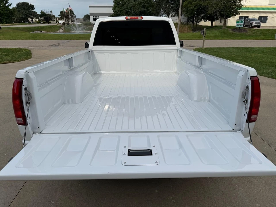 1997 Chevrolet Silverado - Image 14 of 31
