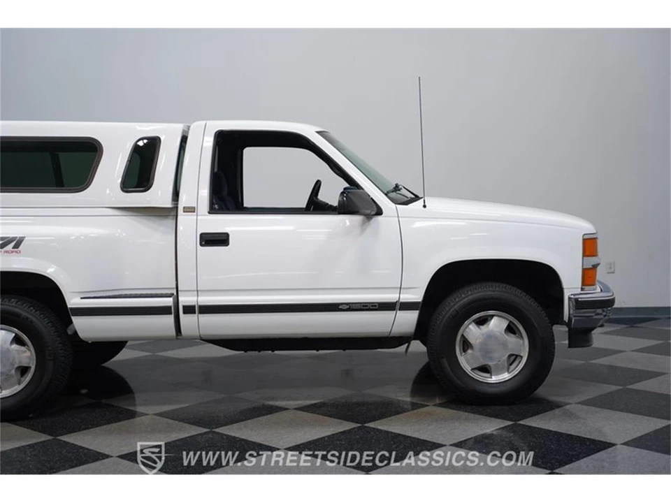1997 Chevrolet C/K 4th Gen - Image 28 of 31