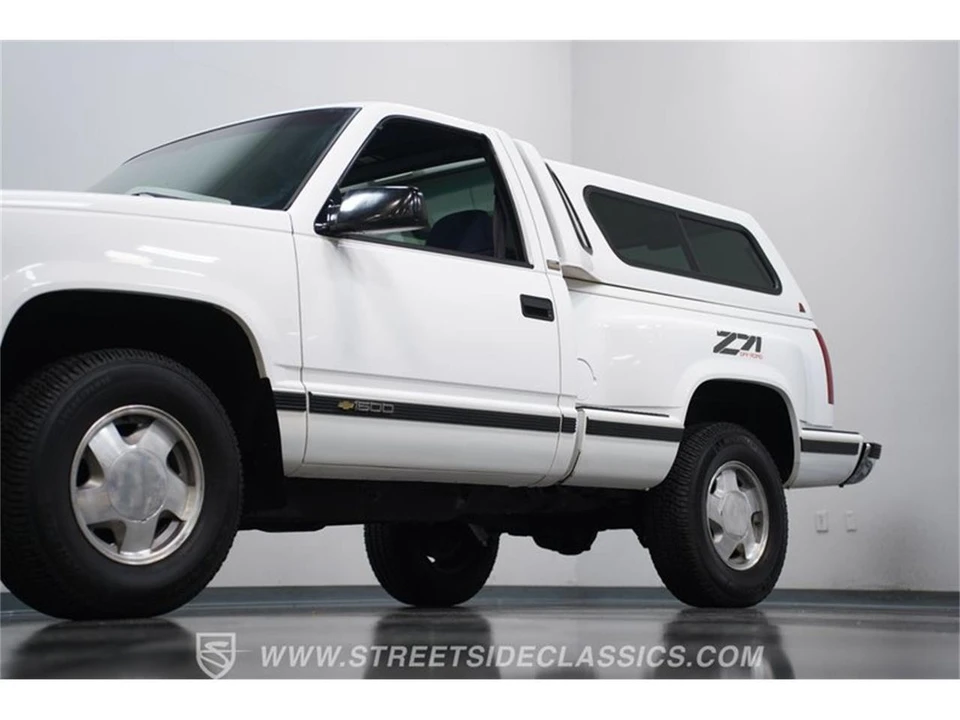 1997 Chevrolet C/K 4th Gen - Image 20 of 31