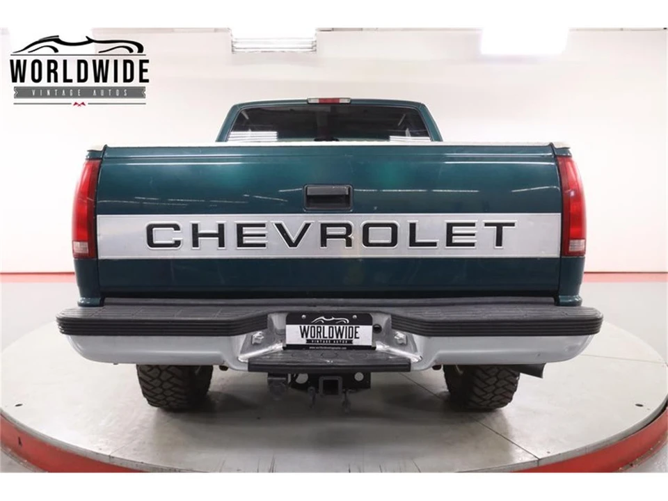1997 Chevrolet Silverado - Image 17 of 31