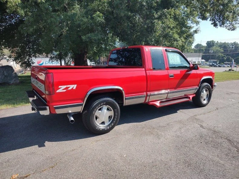 1997 Chevrolet Silverado - Image 3 of 17