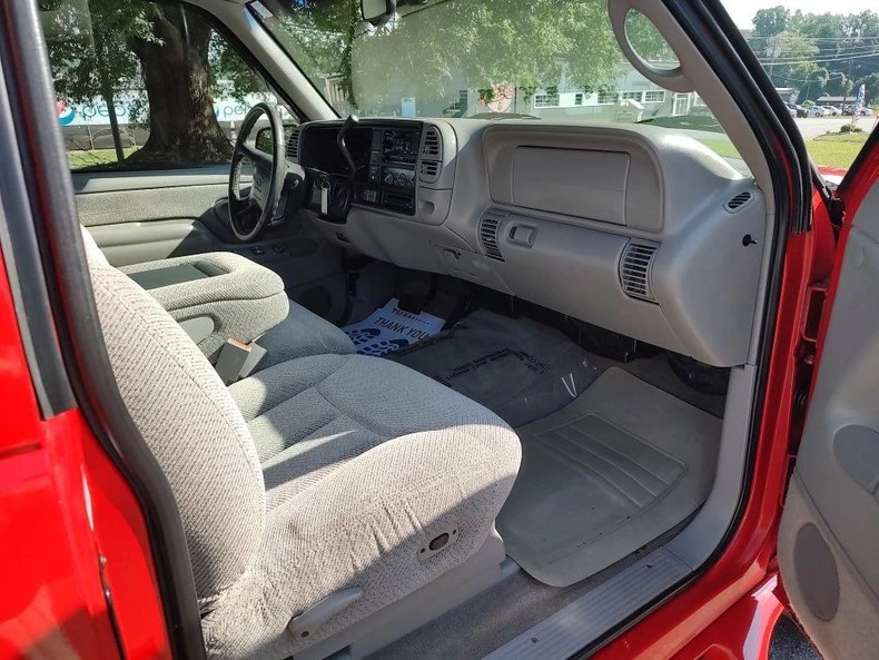 1997 Chevrolet Silverado - Image 14 of 17