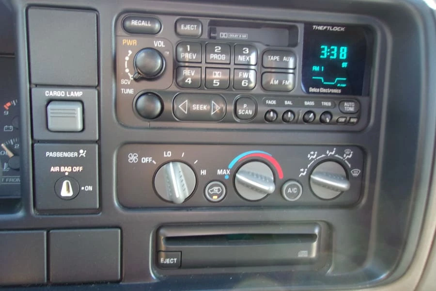 1997 Chevrolet C/K 4th Gen - Image 11 of 18