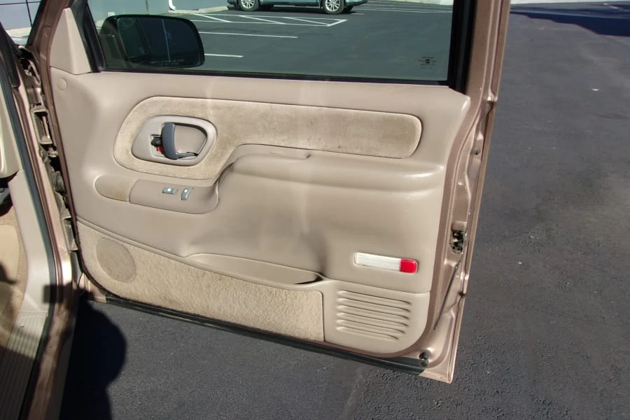 1997 Chevrolet C/K 4th Gen - Image 15 of 18