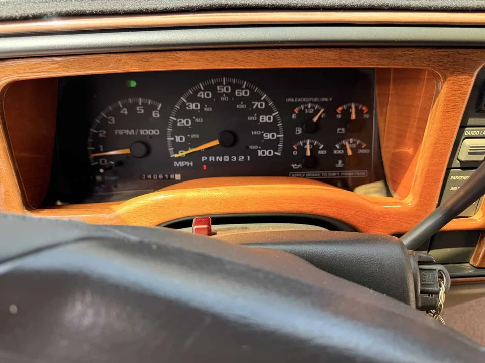 1997 Chevrolet C/K 4th Gen - Image 6 of 10