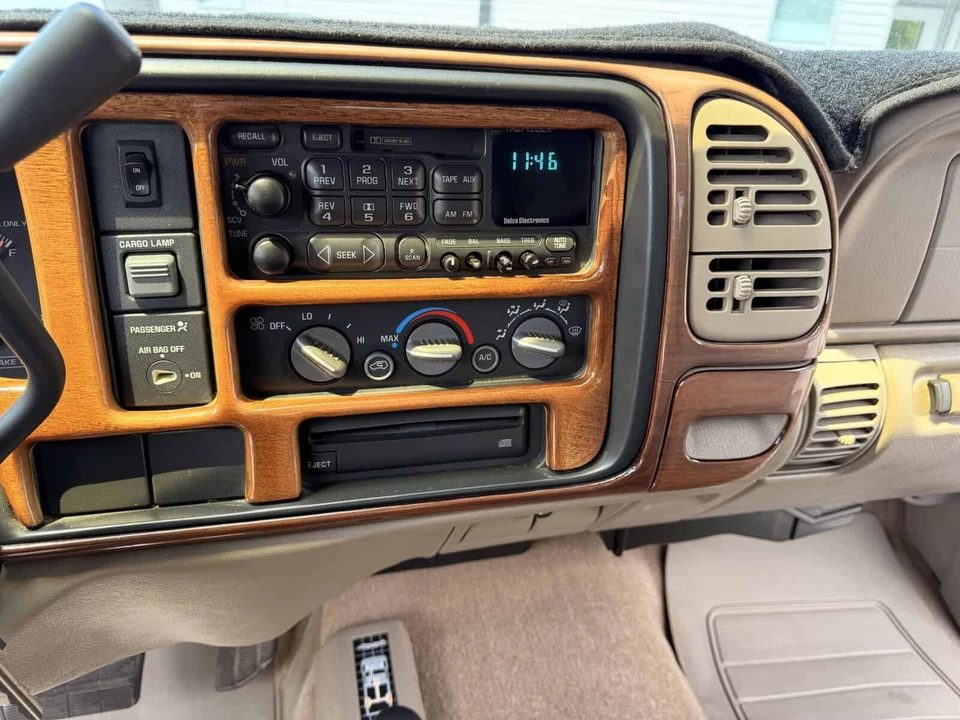 1997 Chevrolet C/K 4th Gen - Image 7 of 10