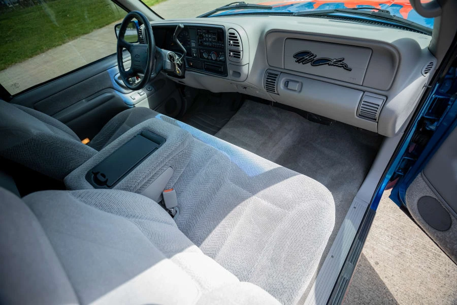 1997 Chevrolet Silverado - Image 22 of 26