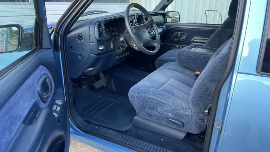 1997 Chevrolet Silverado - Image 2 of 4