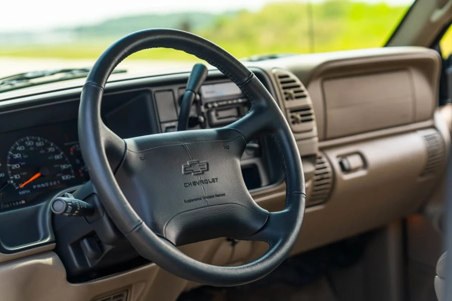 1997 Chevrolet Silverado - Image 20 of 25