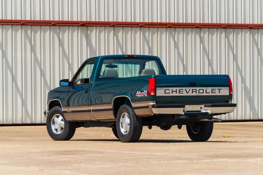 1997 Chevrolet Silverado - Image 7 of 25