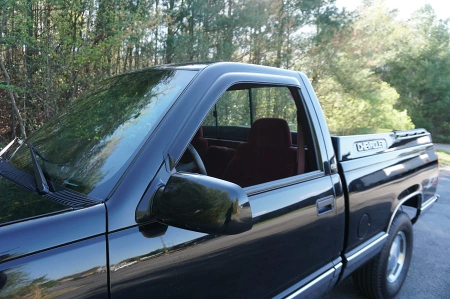 1997 Chevrolet Silverado - Image 30 of 31