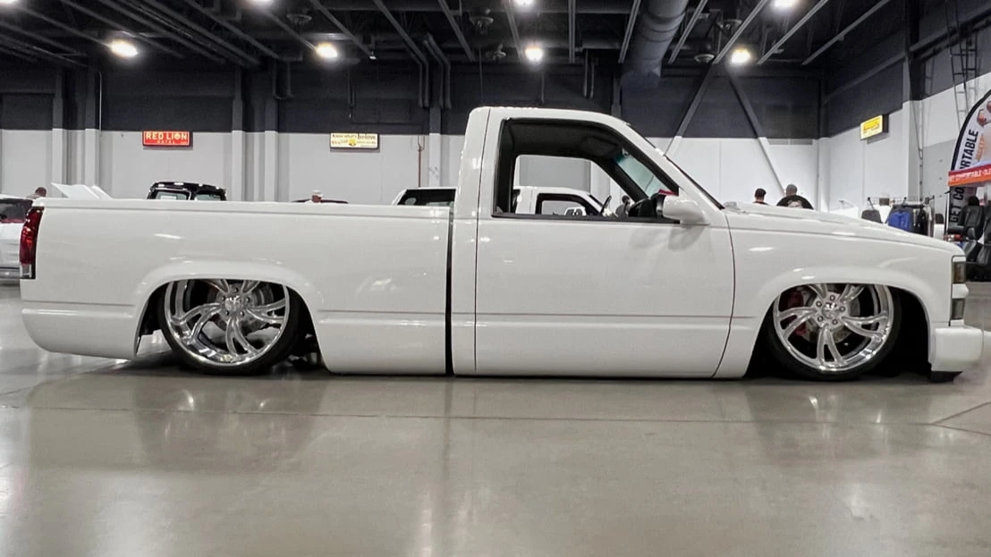 1997 Chevrolet Silverado - Image 2 of 16