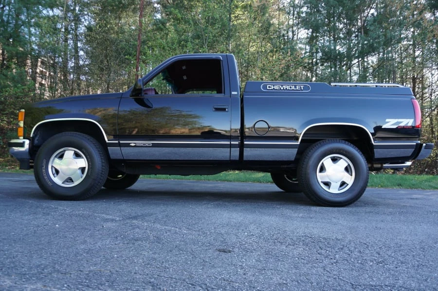 1997 Chevrolet Silverado - Image 14 of 31