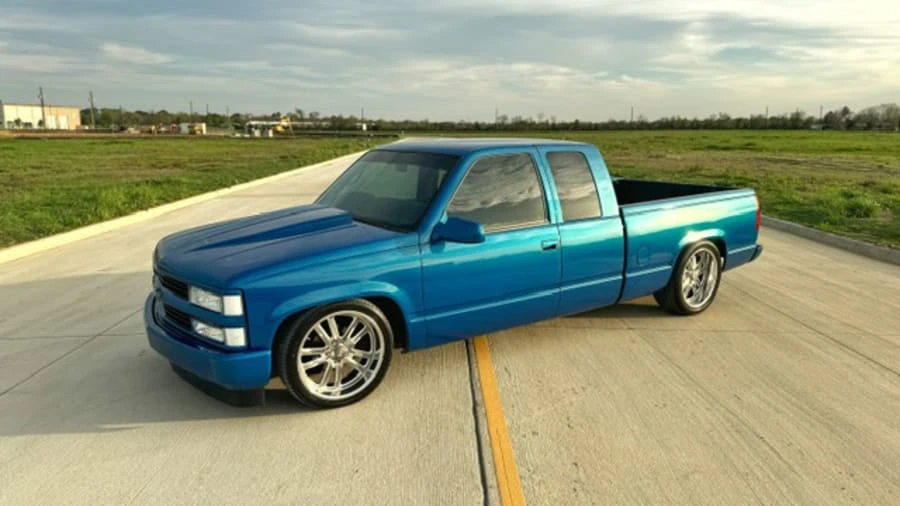 1997 Chevrolet Silverado - Image 3 of 10