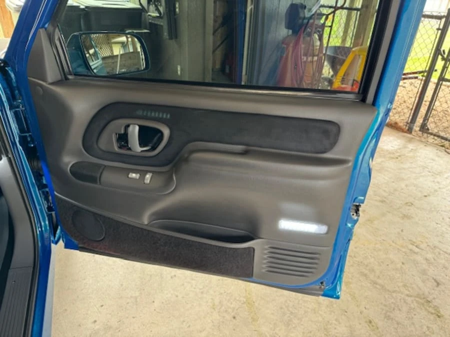 1997 Chevrolet Silverado - Image 7 of 10