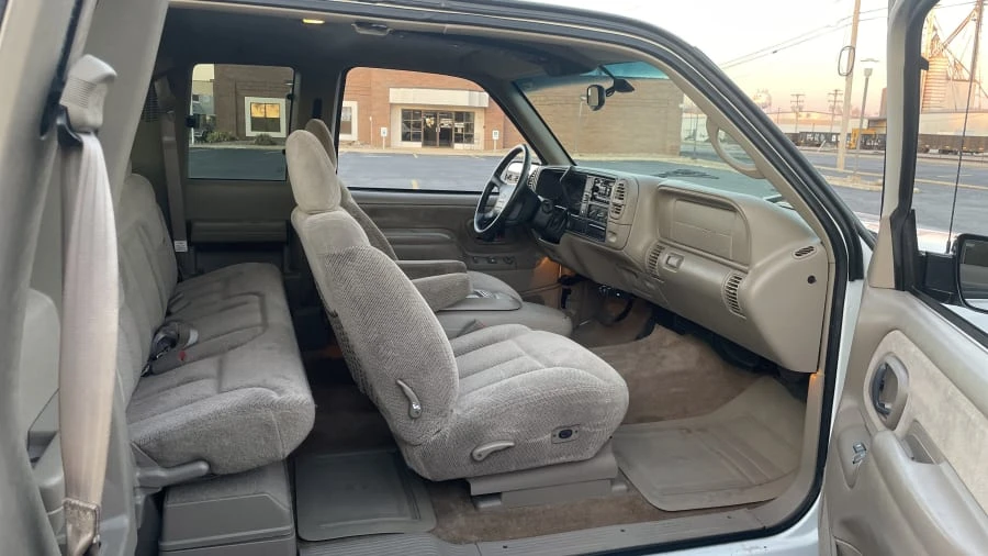 1997 Chevrolet Silverado - Image 5 of 8