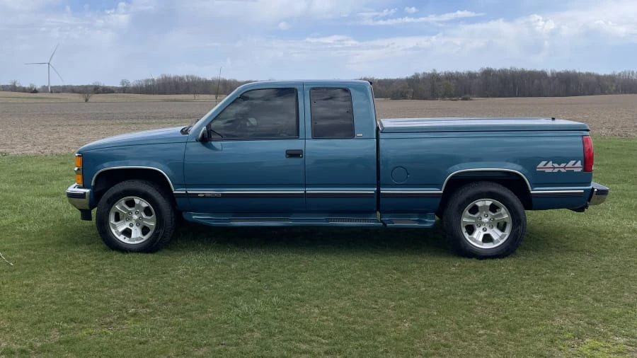 1997 Chevrolet Silverado - Image 5 of 11