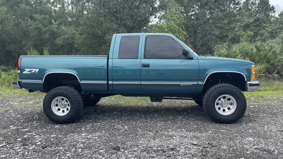 1997 Chevrolet Silverado - Image 14 of 16