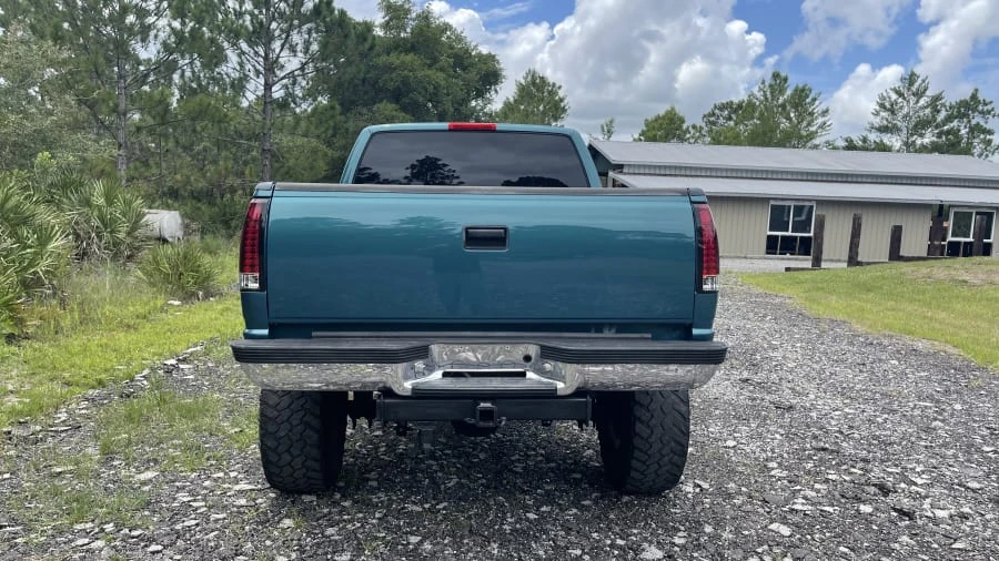 1997 Chevrolet Silverado - Image 12 of 16