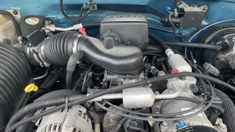 1997 Chevrolet Silverado - Image 6 of 16