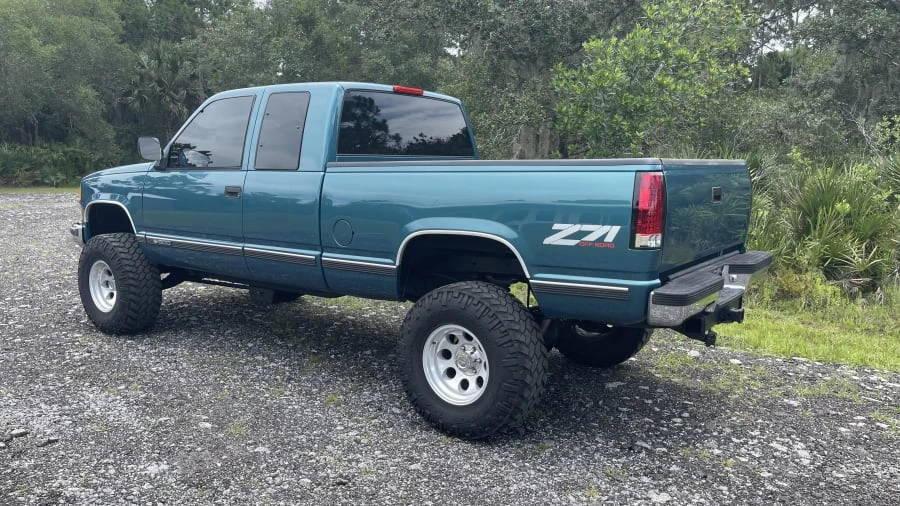 1997 Chevrolet Silverado - Image 3 of 16