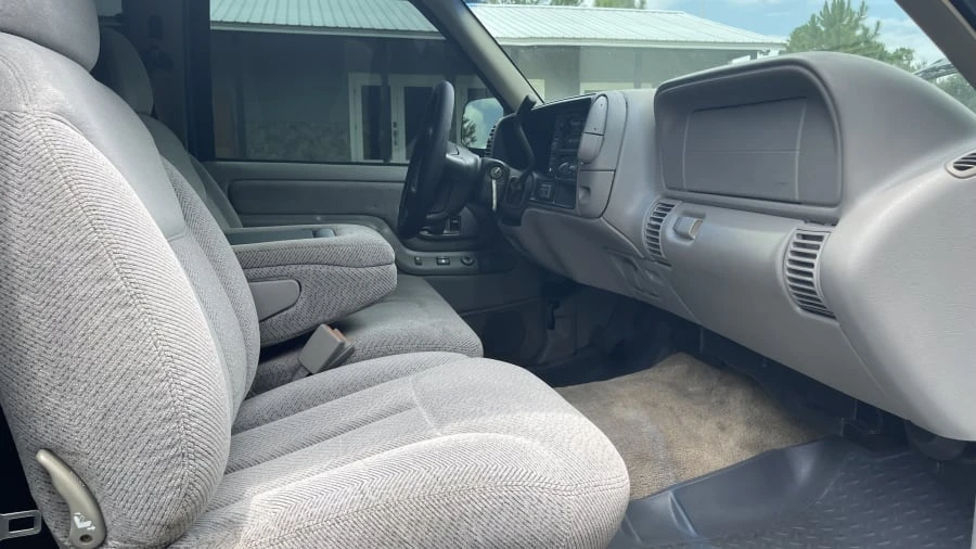 1997 Chevrolet Silverado - Image 5 of 16