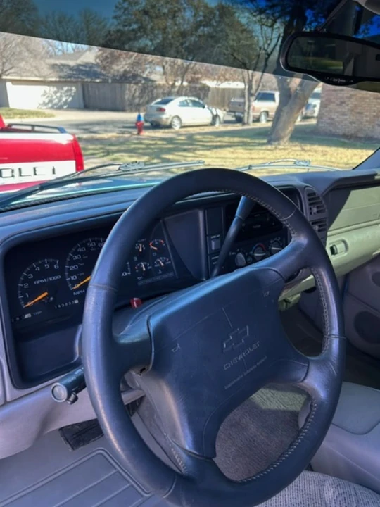 1997 Chevrolet Silverado - Image 18 of 26