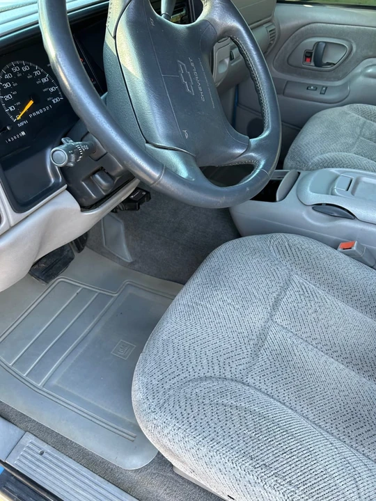 1997 Chevrolet Silverado - Image 10 of 26