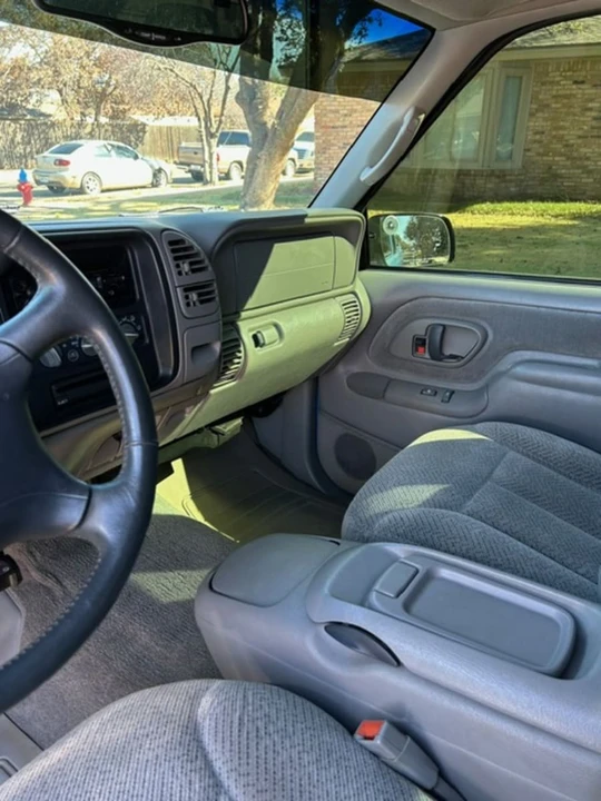 1997 Chevrolet Silverado - Image 16 of 26