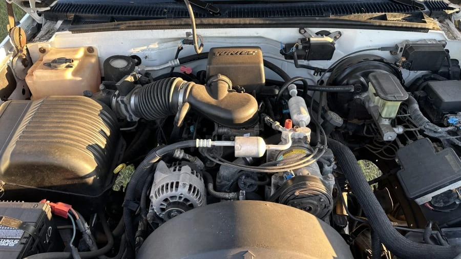 1997 Chevrolet Silverado - Image 5 of 5