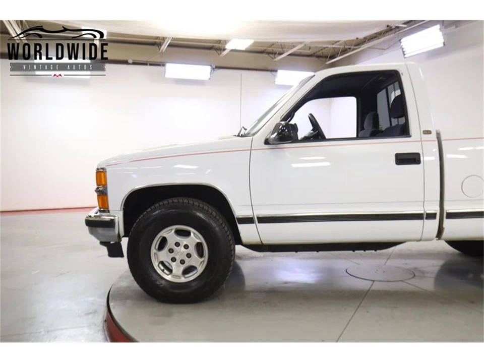 1997 Chevrolet C/K 4th Gen - Image 7 of 31