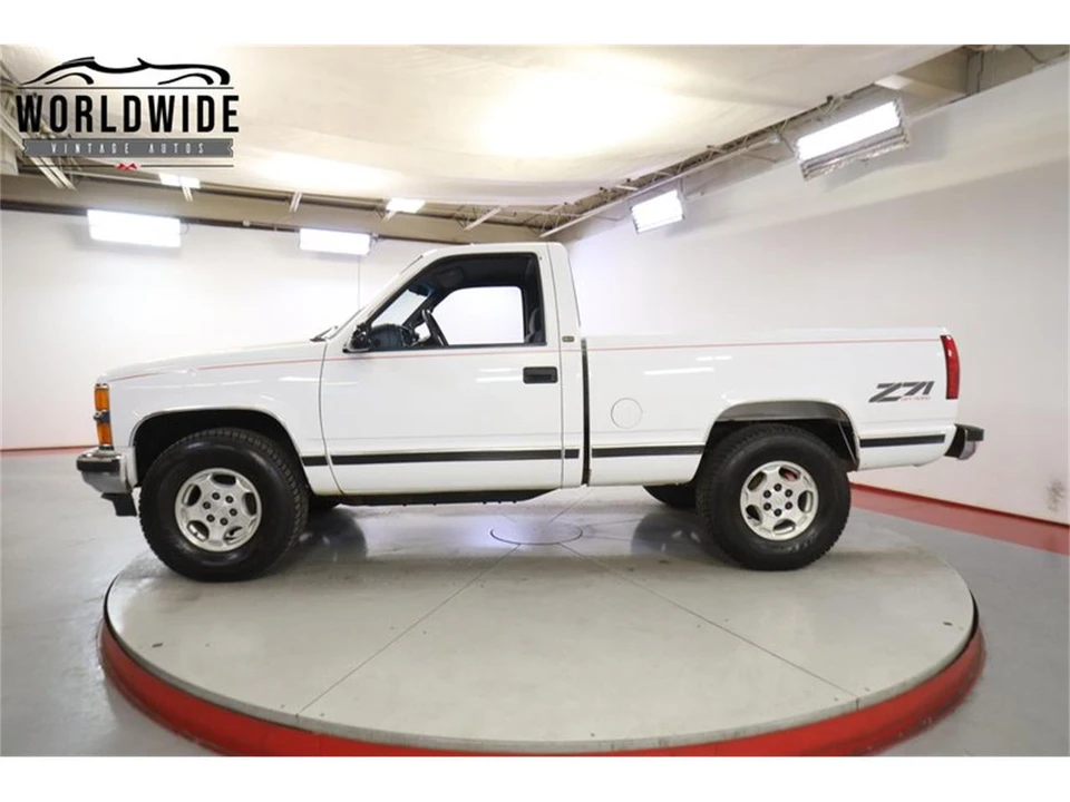 1997 Chevrolet C/K 4th Gen - Image 3 of 31