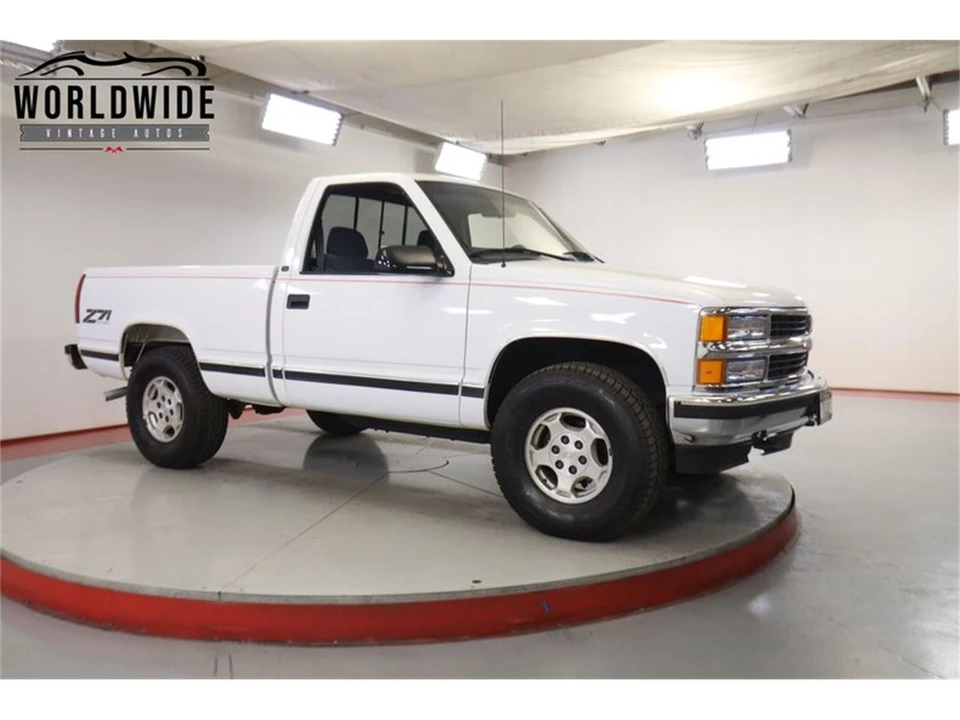 1997 Chevrolet C/K 4th Gen - Image 2 of 31
