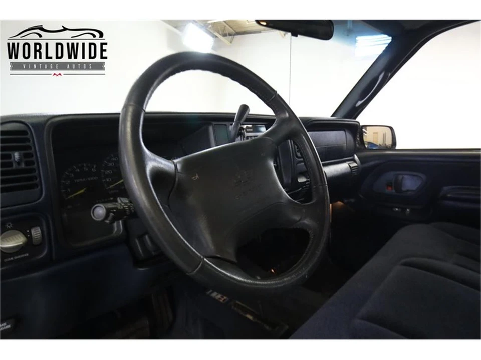 1997 Chevrolet C/K 4th Gen - Image 24 of 31