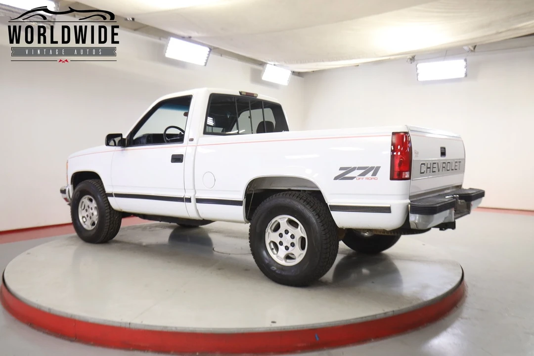 1997 Chevrolet C/K 4th Gen - Image 5 of 12