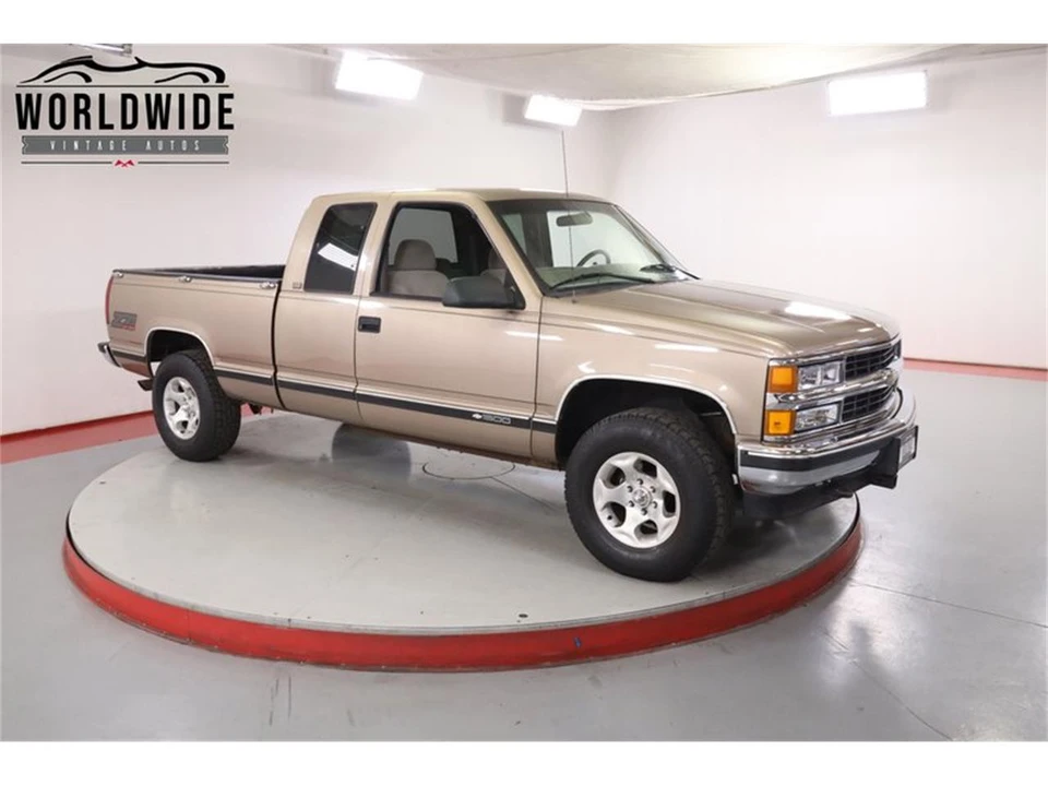 1997 Chevrolet C/K 4th Gen - Image 2 of 31