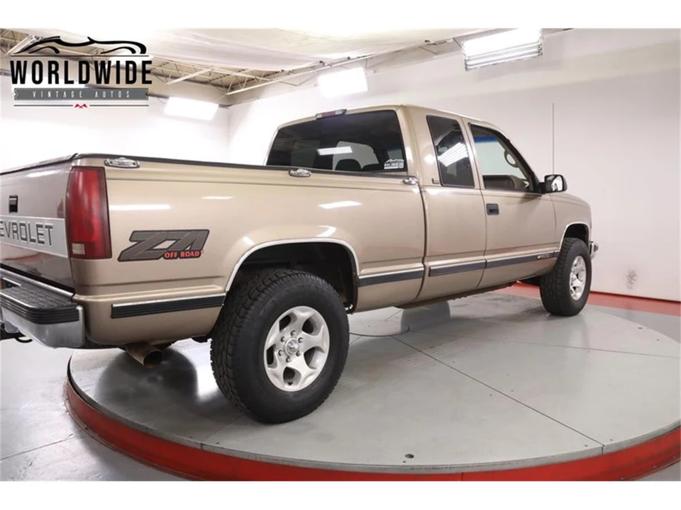 1997 Chevrolet C/K 4th Gen - Image 21 of 31