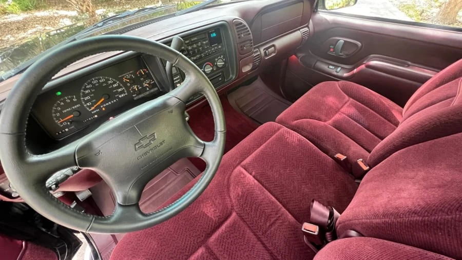 1997 Chevrolet C/K 4th Gen - Image 4 of 11